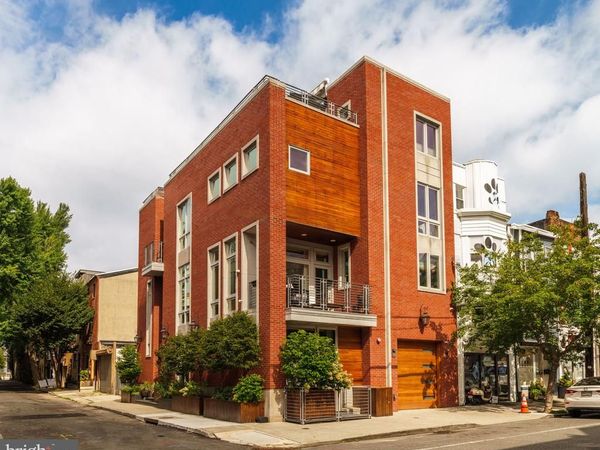 2001 WAVERLY STREET , PHILADELPHIA, PA 19146