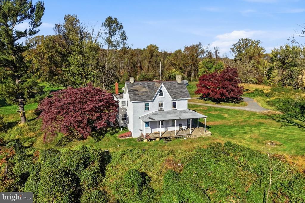 304 VALLEY ROAD , WEST GROVE, PA 19390