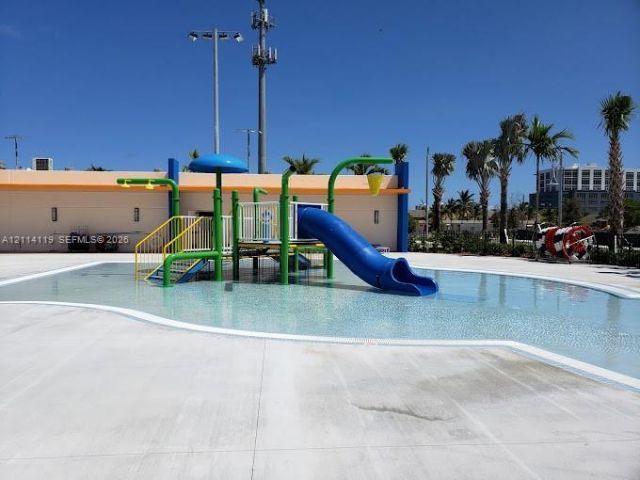110 SE 7th St, Unit 6, Hallandale Beach, FL 33009 Photo