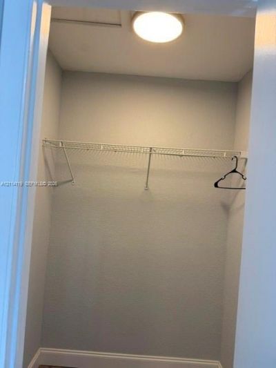 110 SE 7th St, Unit 6, Hallandale Beach, FL 33009 Photo