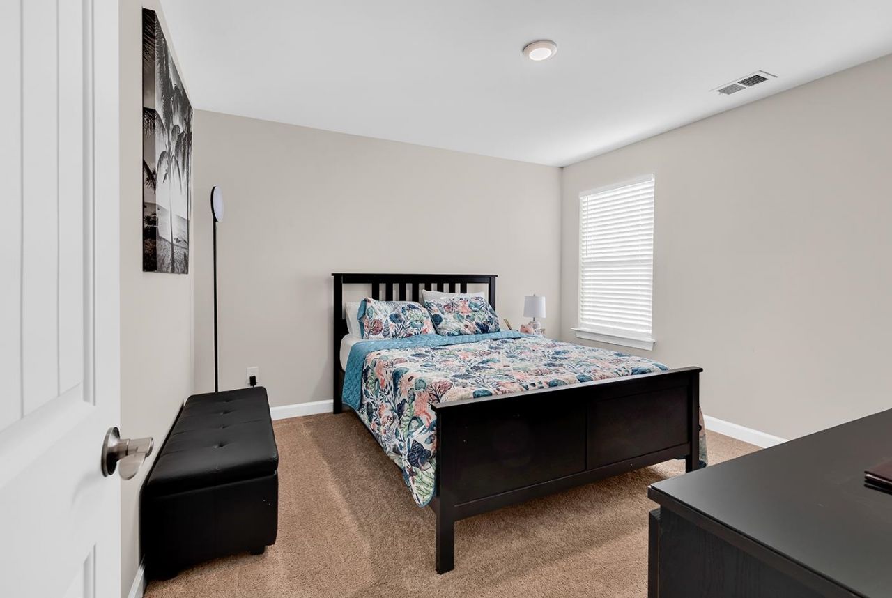 847 Cascade Loop  Photo 27