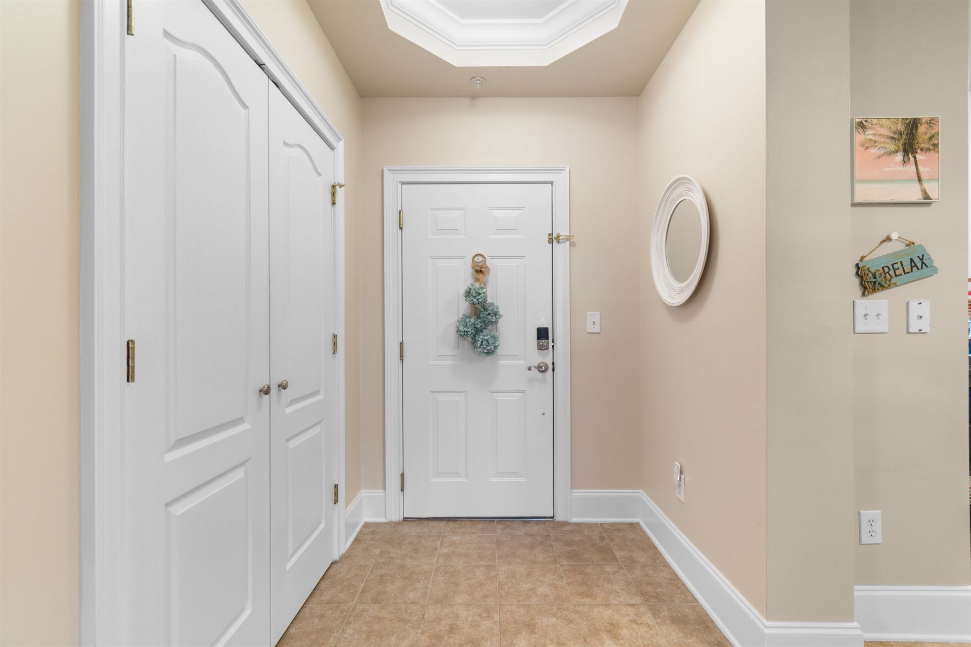 2180 Waterview Dr.  Photo 5