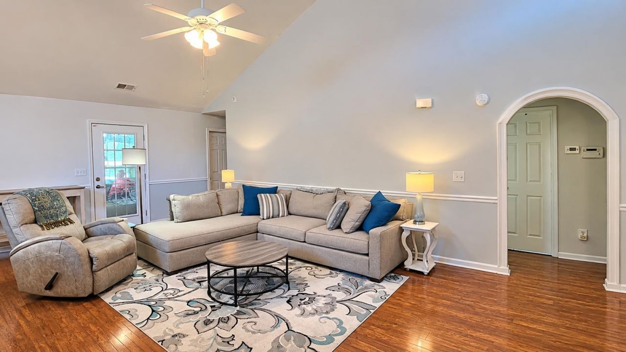 6471 Royal Pine Dr. Photo 12
