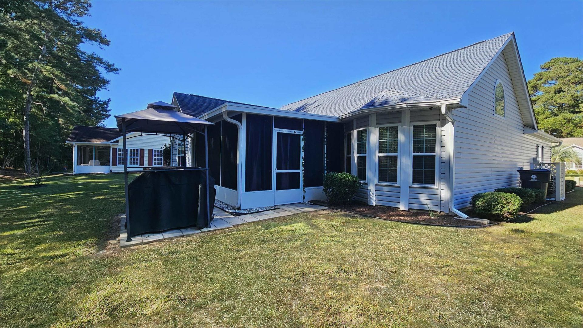 6471 Royal Pine Dr. Photo 9