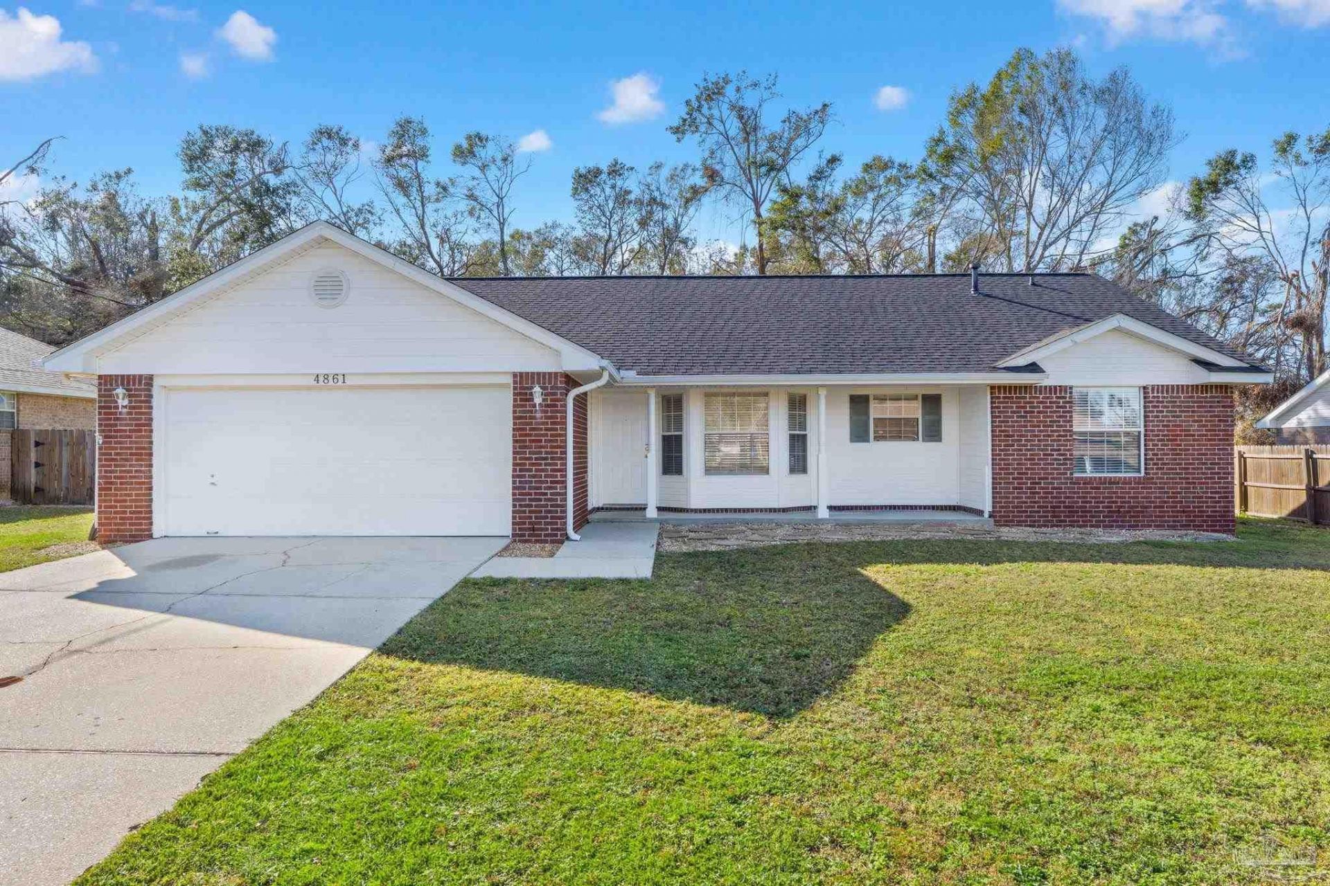 4861 Shane Way, Pace, FL 32571 Main Photo