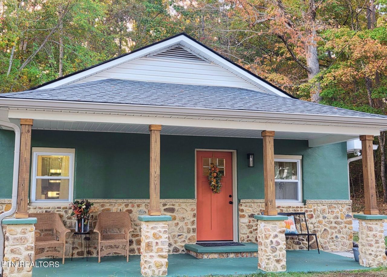 248 Walnut Grove Rd, Kingston, TN 37763 Main Photo