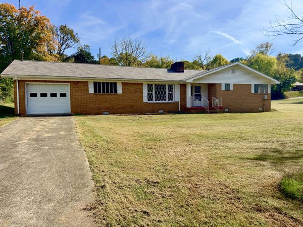 128 Bates Street, Charleston, TN 37310