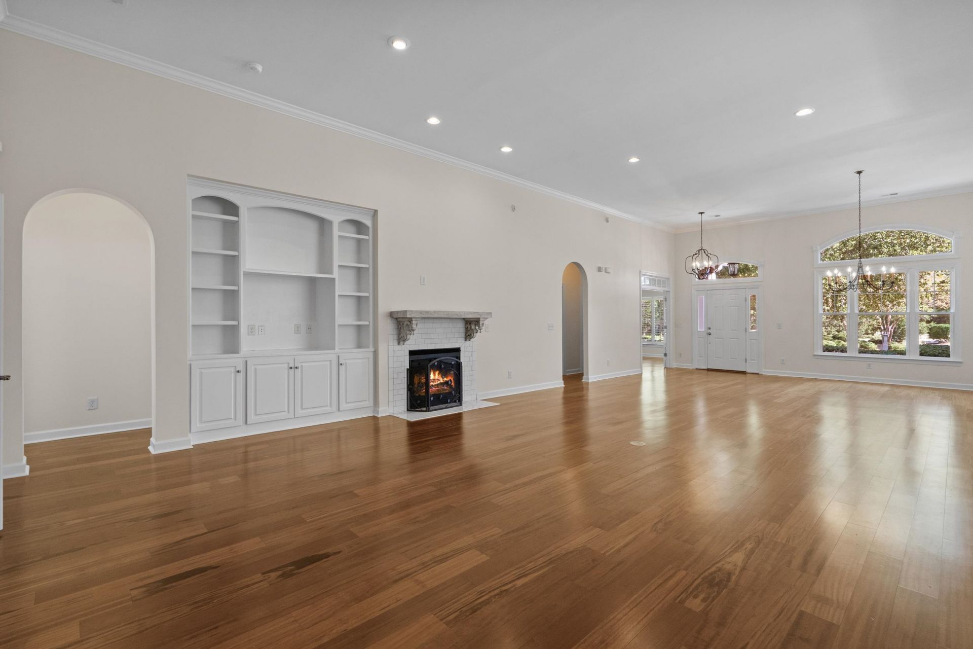 4407 Wickham Circle  Photo 19