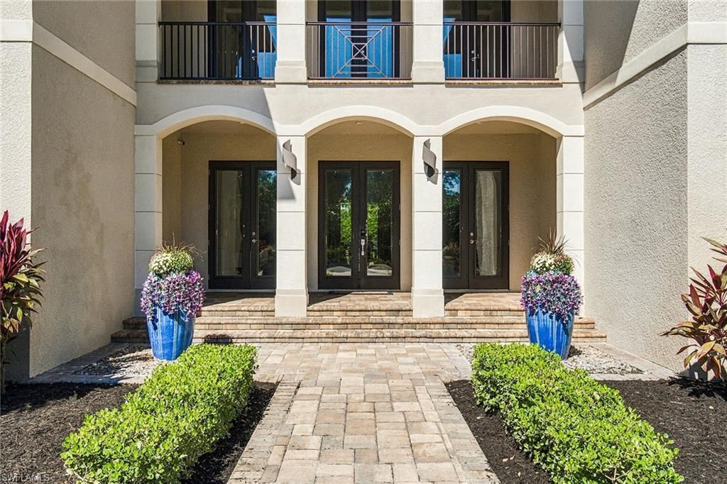 4401 3rd Ave Sw, Naples, FL 34119 Photo