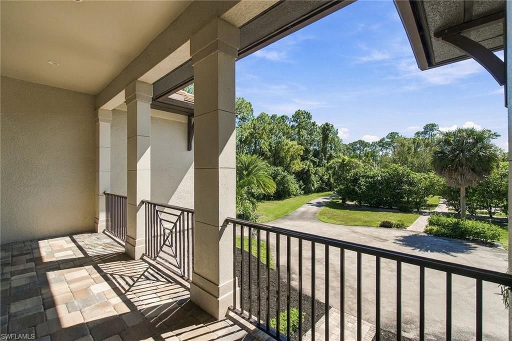 4401 3rd Ave Sw, Naples, FL 34119 Photo
