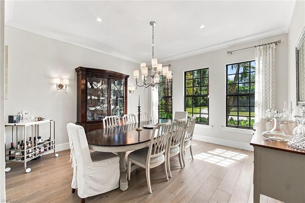 4401 3rd Ave Sw, Naples, FL 34119 Photo