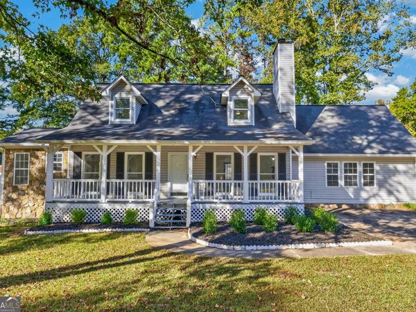 15 Pine Grove Circle, Newnan, GA 30263