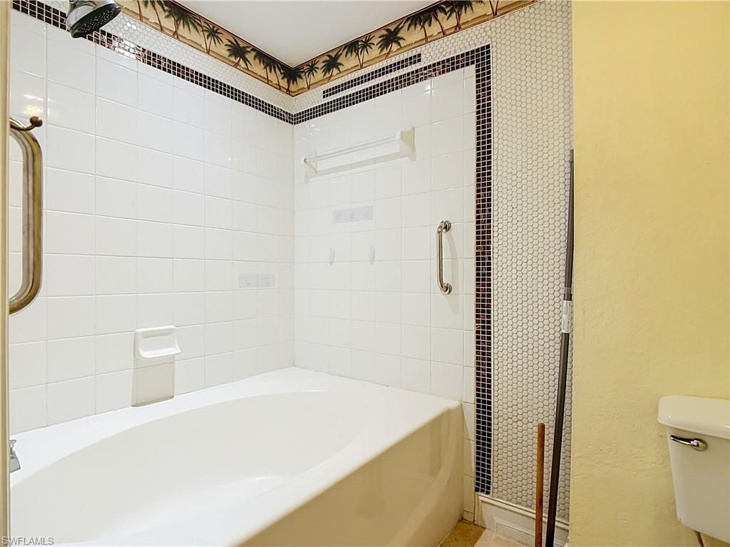 23640 Walden Center Dr , Unit 201, Estero, FL 34134 Photo