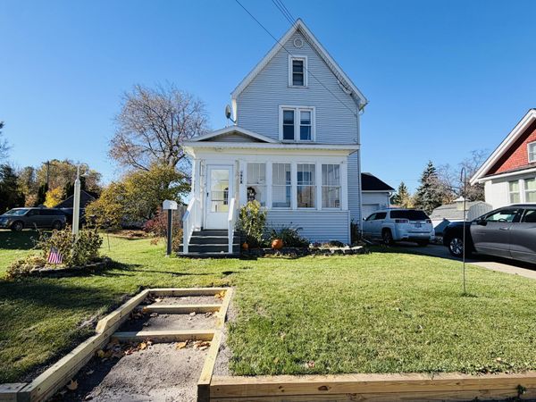 918 Swinton ST, Sault Ste Marie, MI 49783