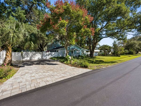 2012 FRIENDLY Road, Fernandina Beach, FL 32034