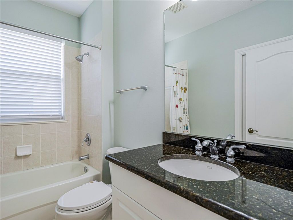 1915 Bridgepointe Circle, Unit 41, Vero Beach, FL 32967 Photo