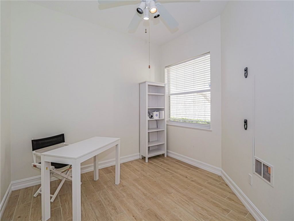1915 Bridgepointe Circle, Unit 41, Vero Beach, FL 32967 Photo