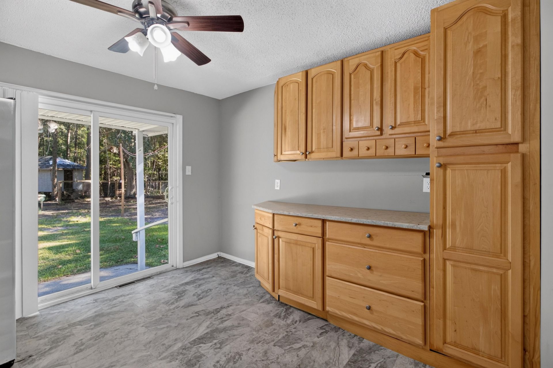 144 Butterfly Lane Photo 9