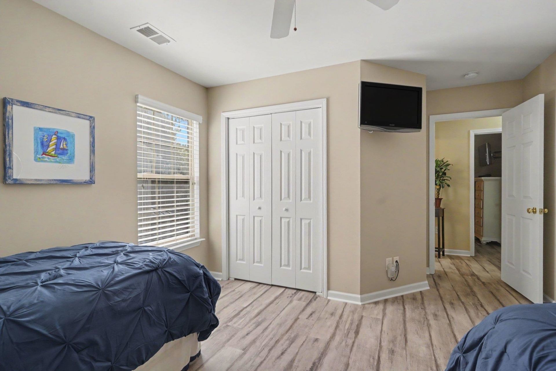 109 Knightsbury Ct.  Photo 24