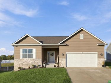 17208 MORGAN Avenue, Gretna, NE 68028