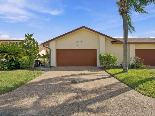6015 COURTSIDE DRIVE , BRADENTON, FL 34210