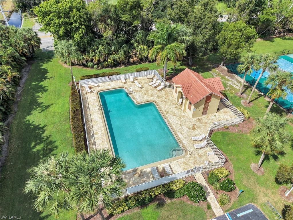 9791 Las Casas Dr, Fort Myers, FL 33919 Photo