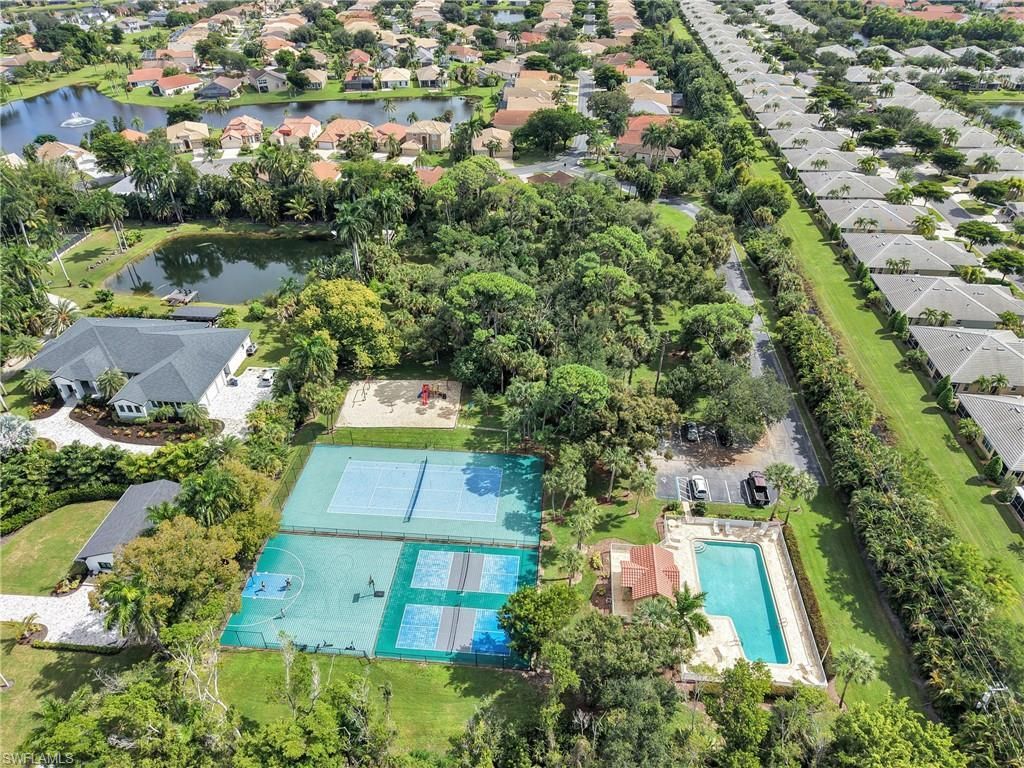 9791 Las Casas Dr, Fort Myers, FL 33919 Photo