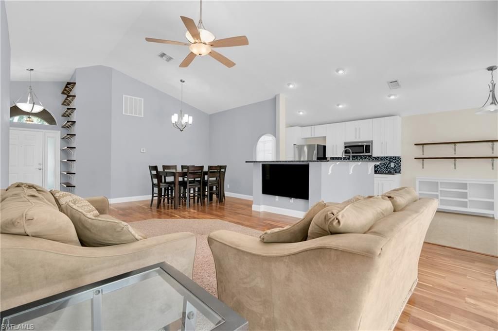 9791 Las Casas Dr, Fort Myers, FL 33919 Photo