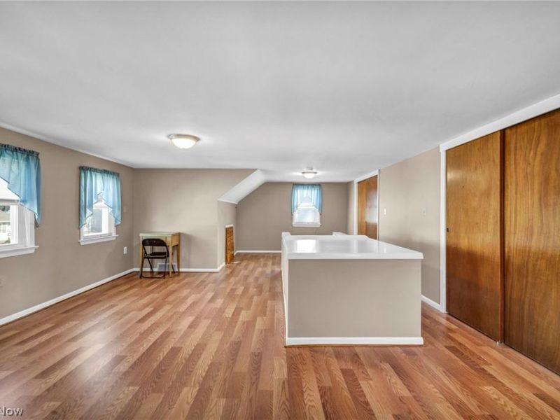 15643 Bowfin Boulevard , Brook Park, OH 44142 Photo 17