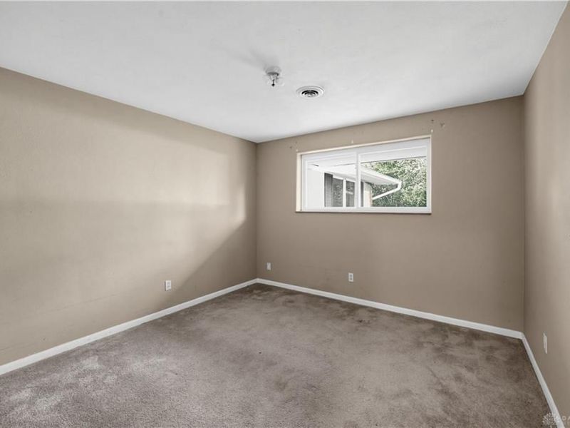 5884 Pamona Place, Dayton, OH 45459 Photo 13