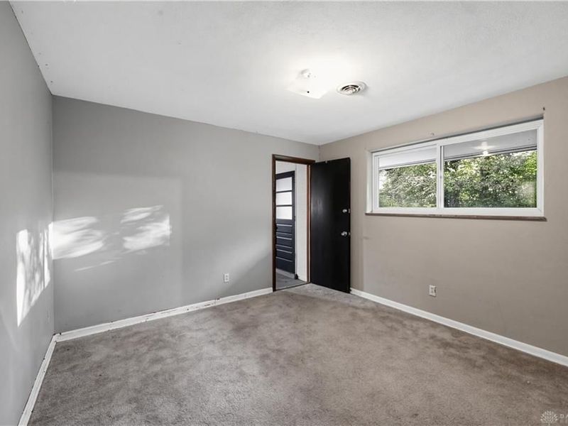 5884 Pamona Place, Dayton, OH 45459 Photo 16