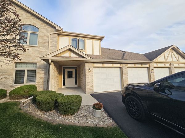 18433 Pine Cone Drive , Unit 2, Tinley Park, IL 60477