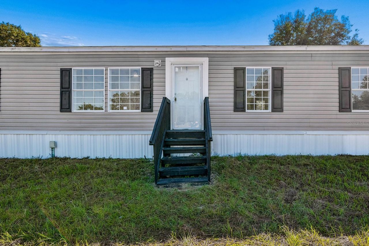 17571 NW 71st Avenue , Trenton, FL 32693 Photo