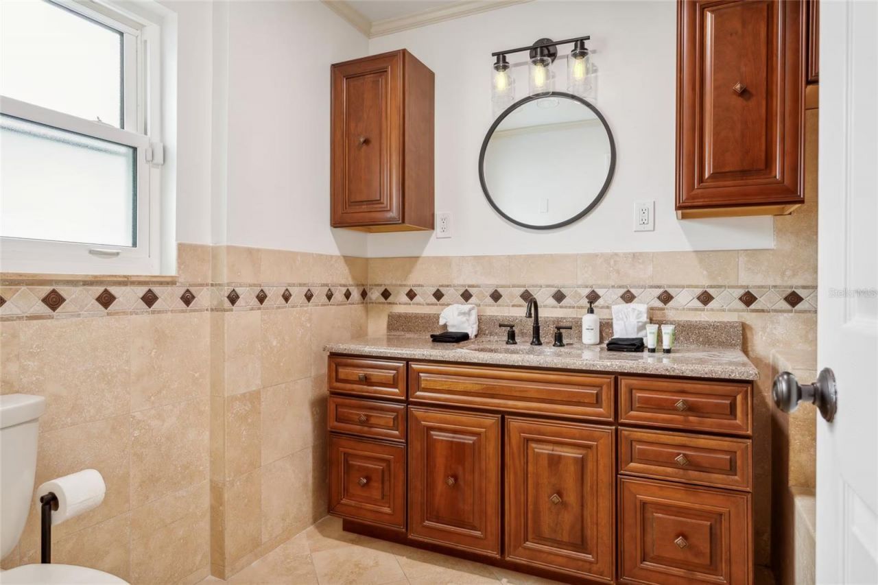 11668 83rd Avenue, Seminole, FL 33772 Photo