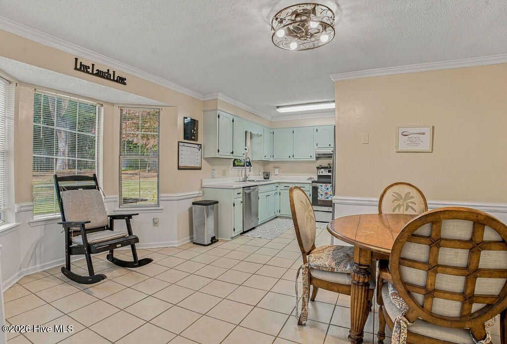281 Edisto Drive  Photo 11
