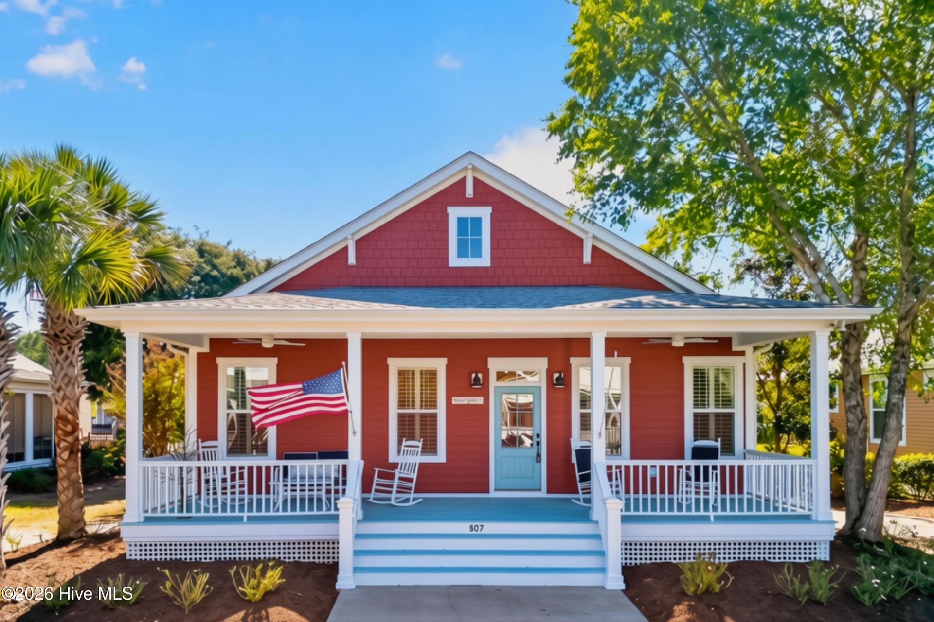 807 Cades Trail, Southport, NC 28461 Main Photo