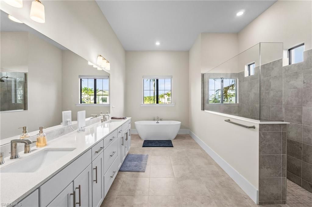 14111 Arivaca Ct, Estero, FL 33928 Photo
