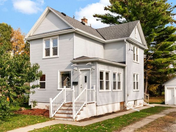 111 Wayland Street, Beaver Dam, WI 53916