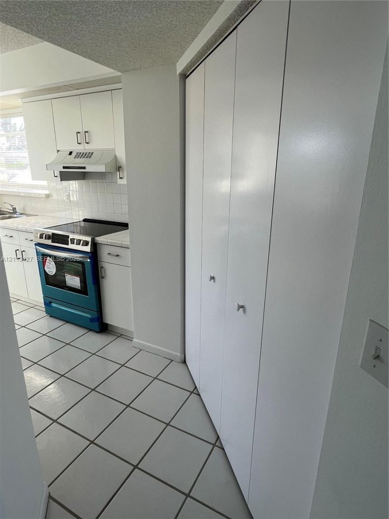 2520 SE 19th Pl , Unit 202-B, Homestead, FL 33035 Photo