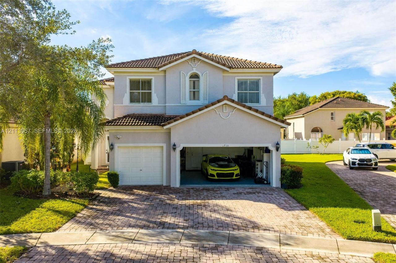 1710 NE 37th Pl, Homestead, FL 33033 Photo