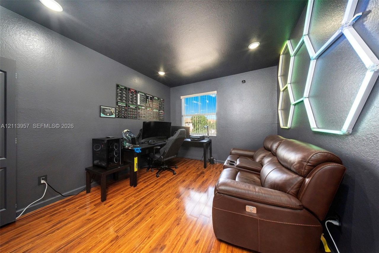1710 NE 37th Pl, Homestead, FL 33033 Photo