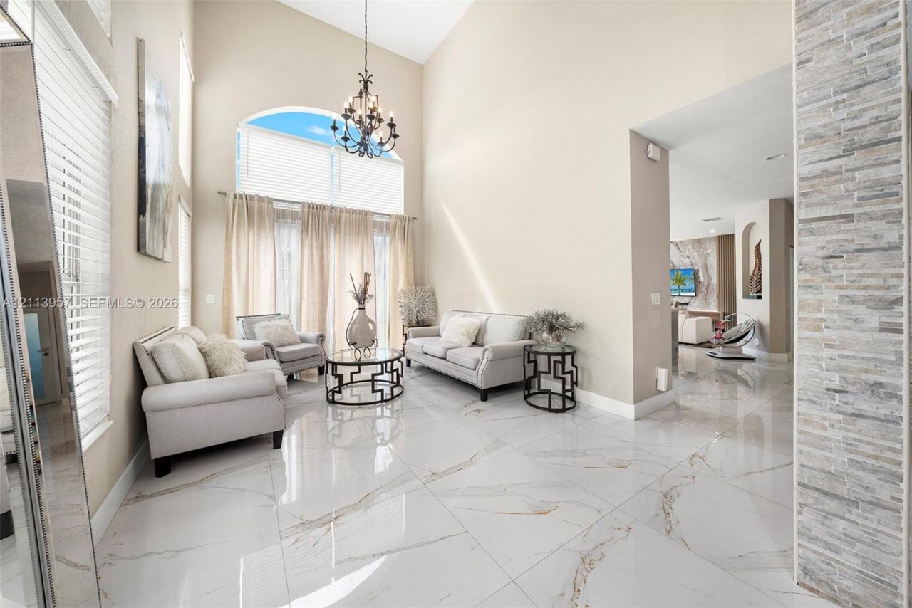 1710 NE 37th Pl, Homestead, FL 33033 Photo