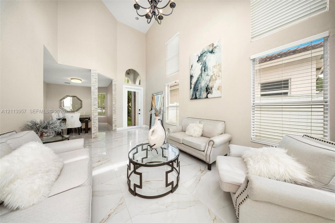 1710 NE 37th Pl, Homestead, FL 33033 Photo