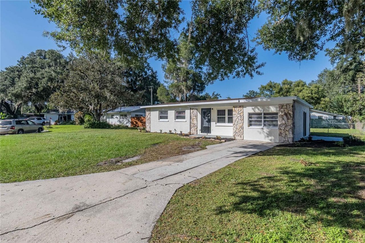 2707 Dixie Road , Lakeland, FL 33801 Photo