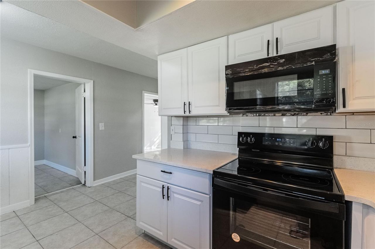 2707 Dixie Road , Lakeland, FL 33801 Photo