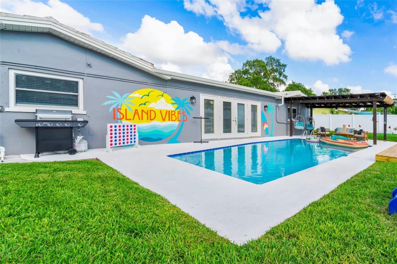 1316 Highfield Drive, Clearwater, FL 33764 Photo