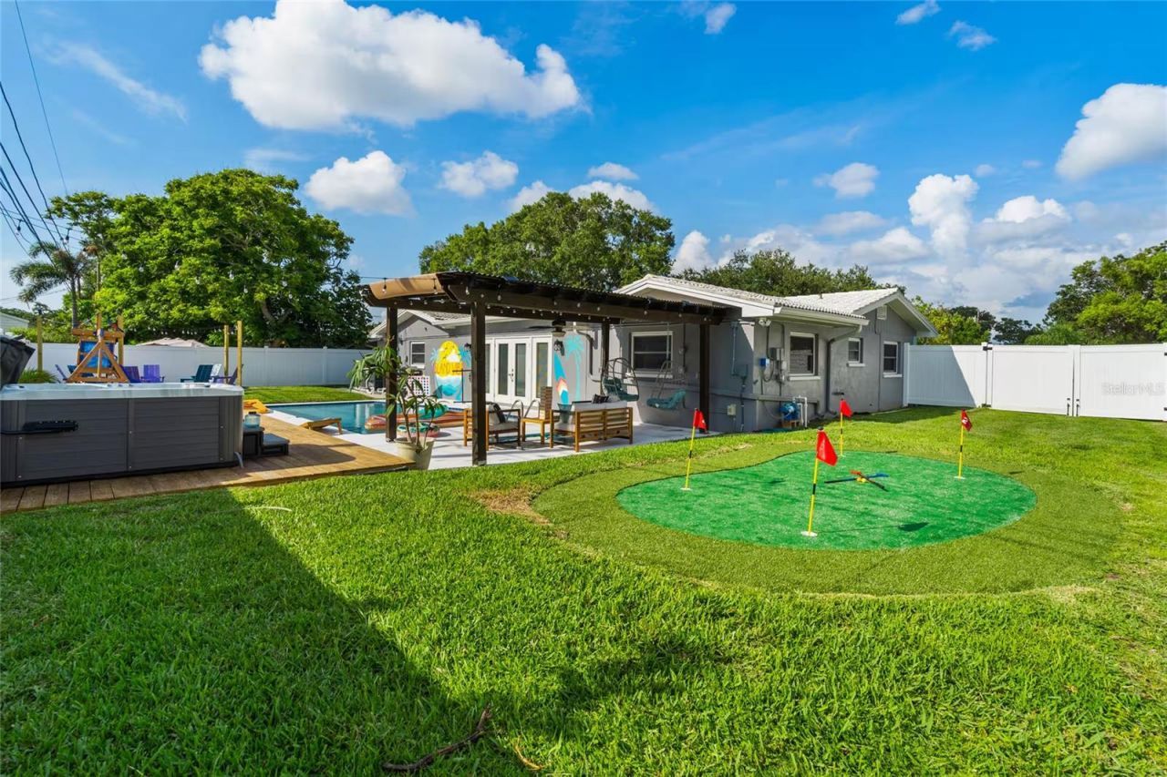 1316 Highfield Drive, Clearwater, FL 33764 Photo