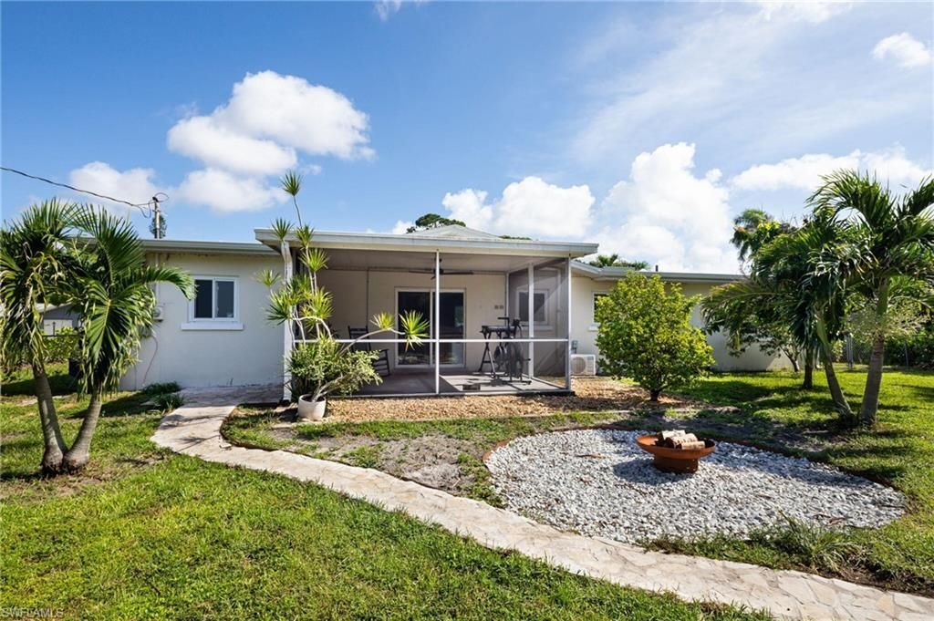 1850 Moreno Ave, Fort Myers, FL 33901 Photo