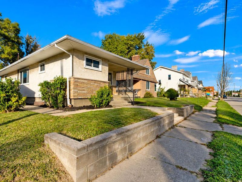 706 Frebis Avenue , Columbus, OH 43206 Photo 3