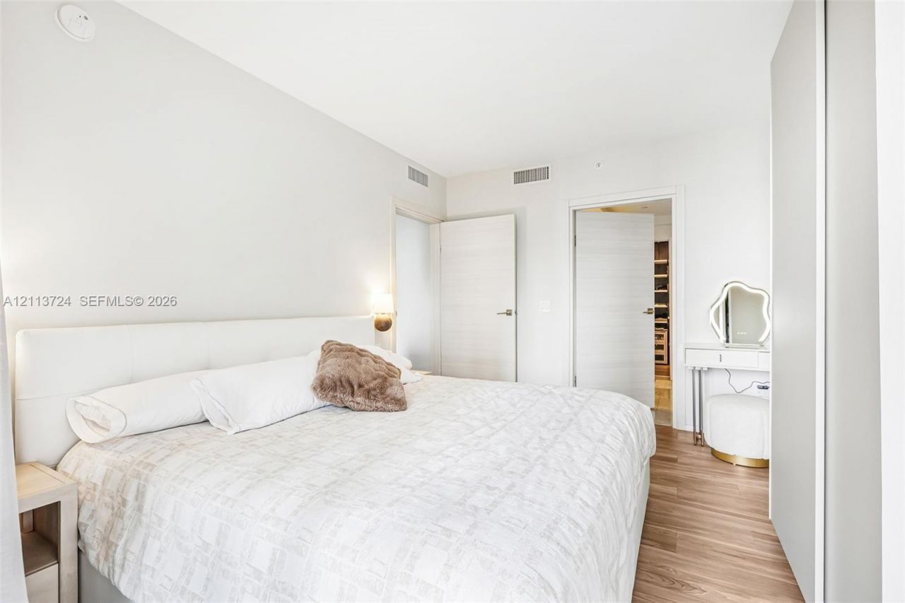 801 S Miami Ave , Unit 2409, Miami, FL 33130 Photo